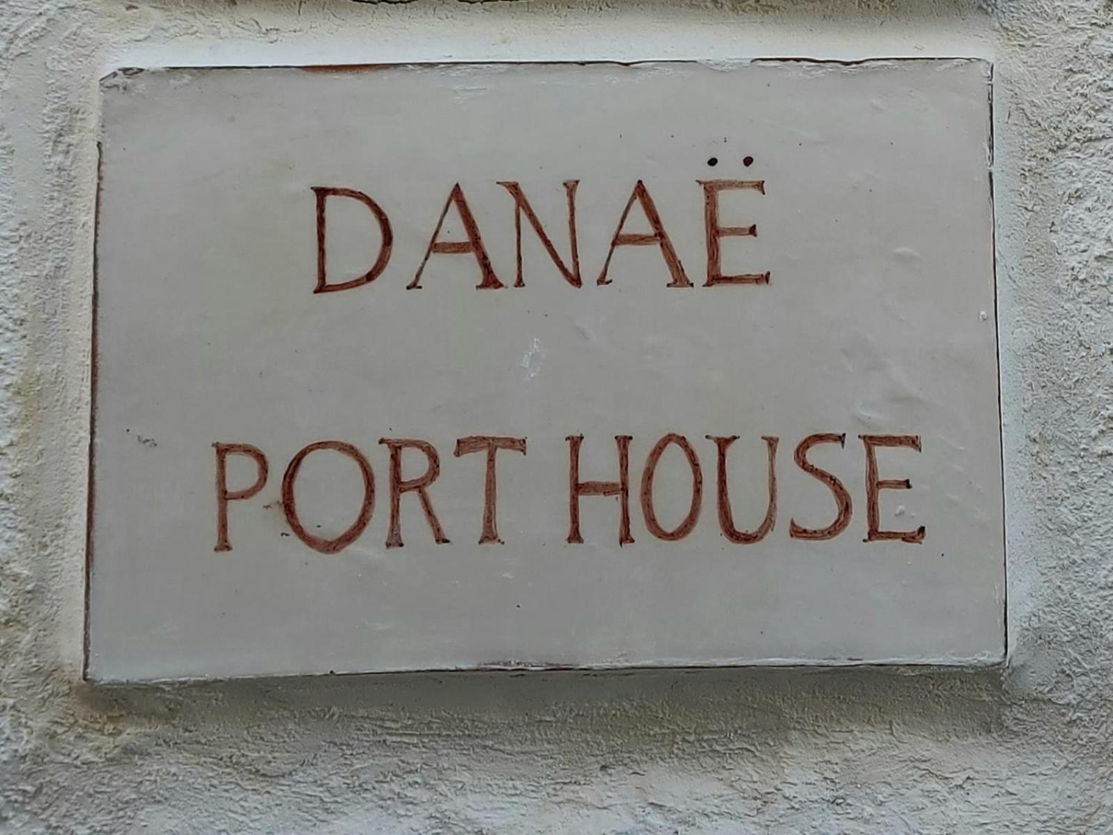 이드라 Danae Port House 아파트 외부 사진